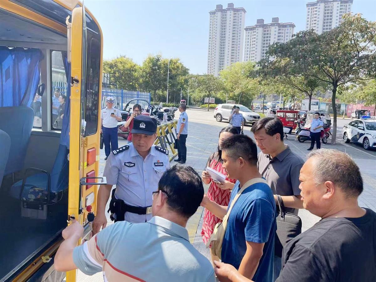 湖北枣阳警方全力做好开学季校园安全防范工bobty体育在线作